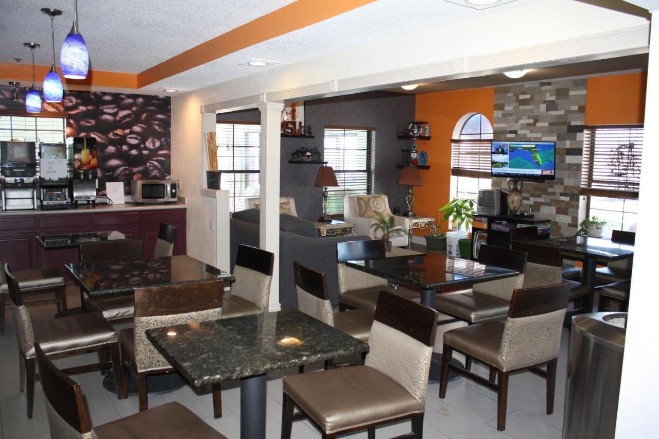 Executive Inn And Suites ويتشيتا فولز المظهر الخارجي الصورة
