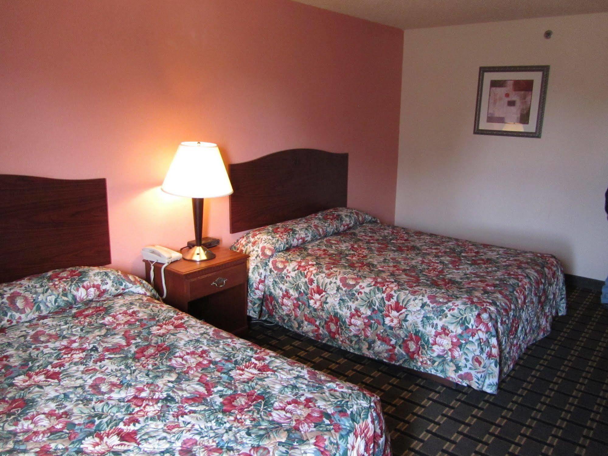 Executive Inn And Suites ويتشيتا فولز المظهر الخارجي الصورة